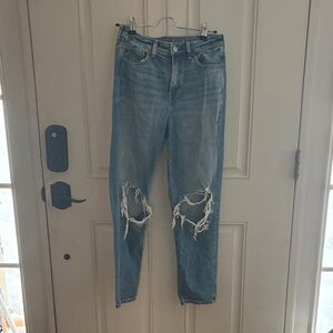 American Eagle Outfitters Light Blue Distressed Jeans
